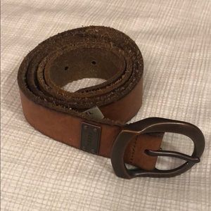 Fossil leather belt